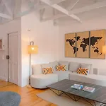 Apartmán Luxurious Loft : Bridge-view Rooftop | By Airnest