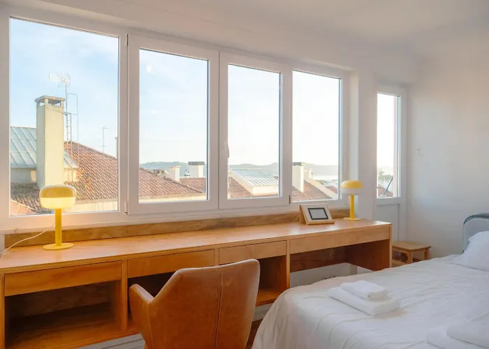 Luxurious Loft : Bridge-view Rooftop | By Airnest Lisboa