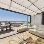 Luxurious Loft : Bridge-view Rooftop | By Airnest Appartamento