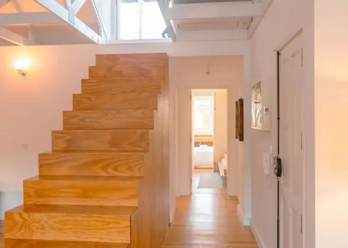 Luxurious Loft : Bridge-view Rooftop | By Airnest Appartement