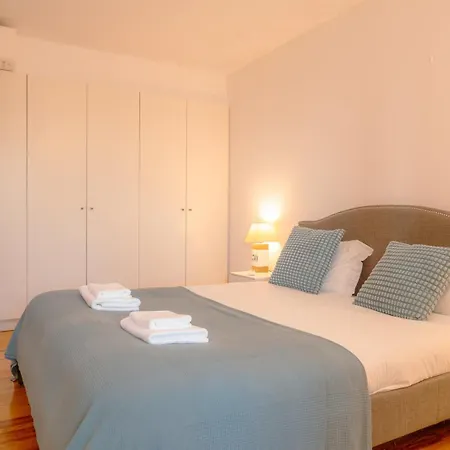 Apartman Luxurious Loft : Bridge-view Rooftop | By Airnest
