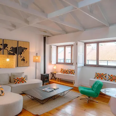 Luxurious Loft : Bridge-view Rooftop | By Airnest شقة