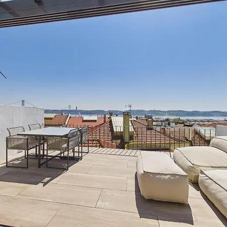 Luxurious Loft : Bridge-view Rooftop | By Airnest Appartamento
