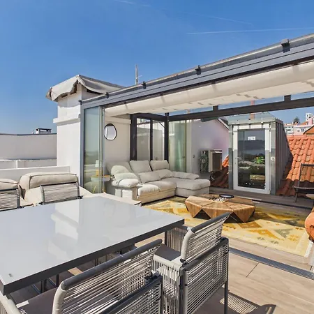 Luxurious Loft : Bridge-view Rooftop | By Airnest * Lisbona